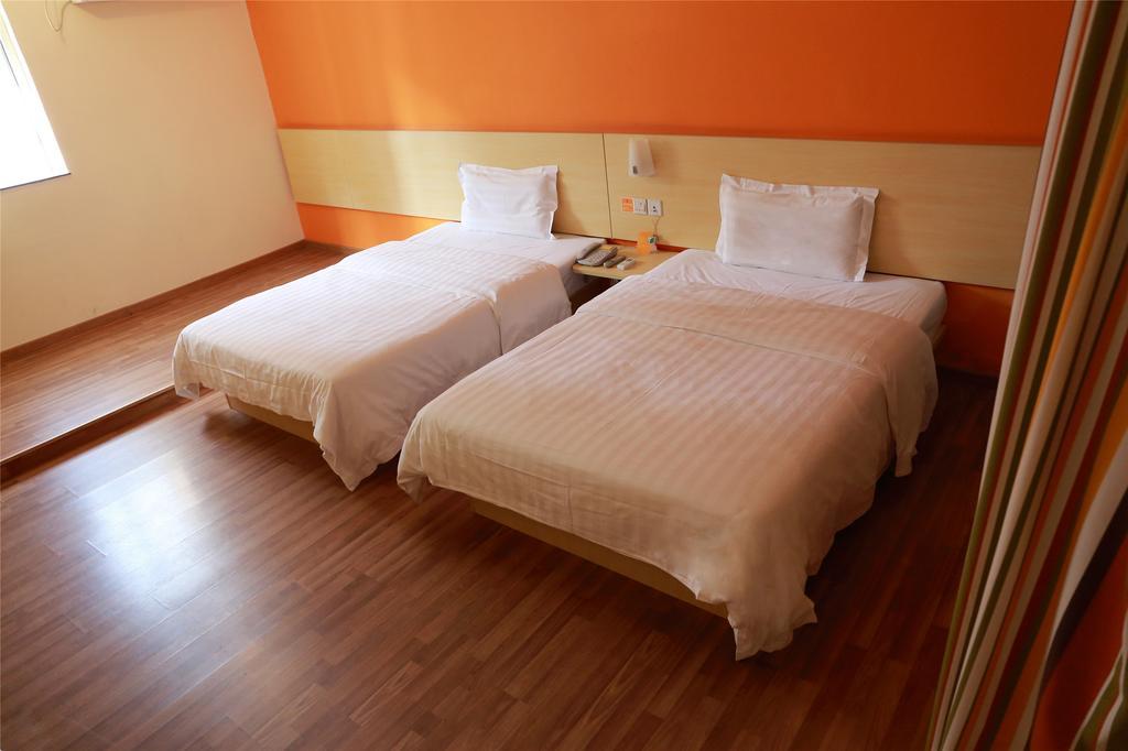 7Days Inn Qingdao Liuting Airport Zimmer foto